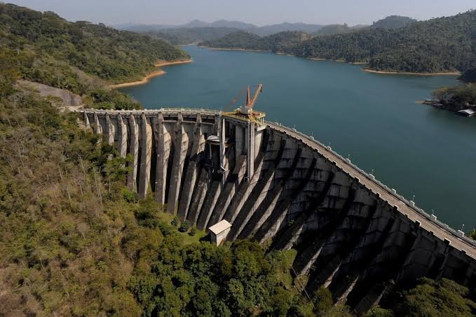 Reparo em adutora do Sistema Ribeirão das Lajes reduz abastecimento em Seropédica