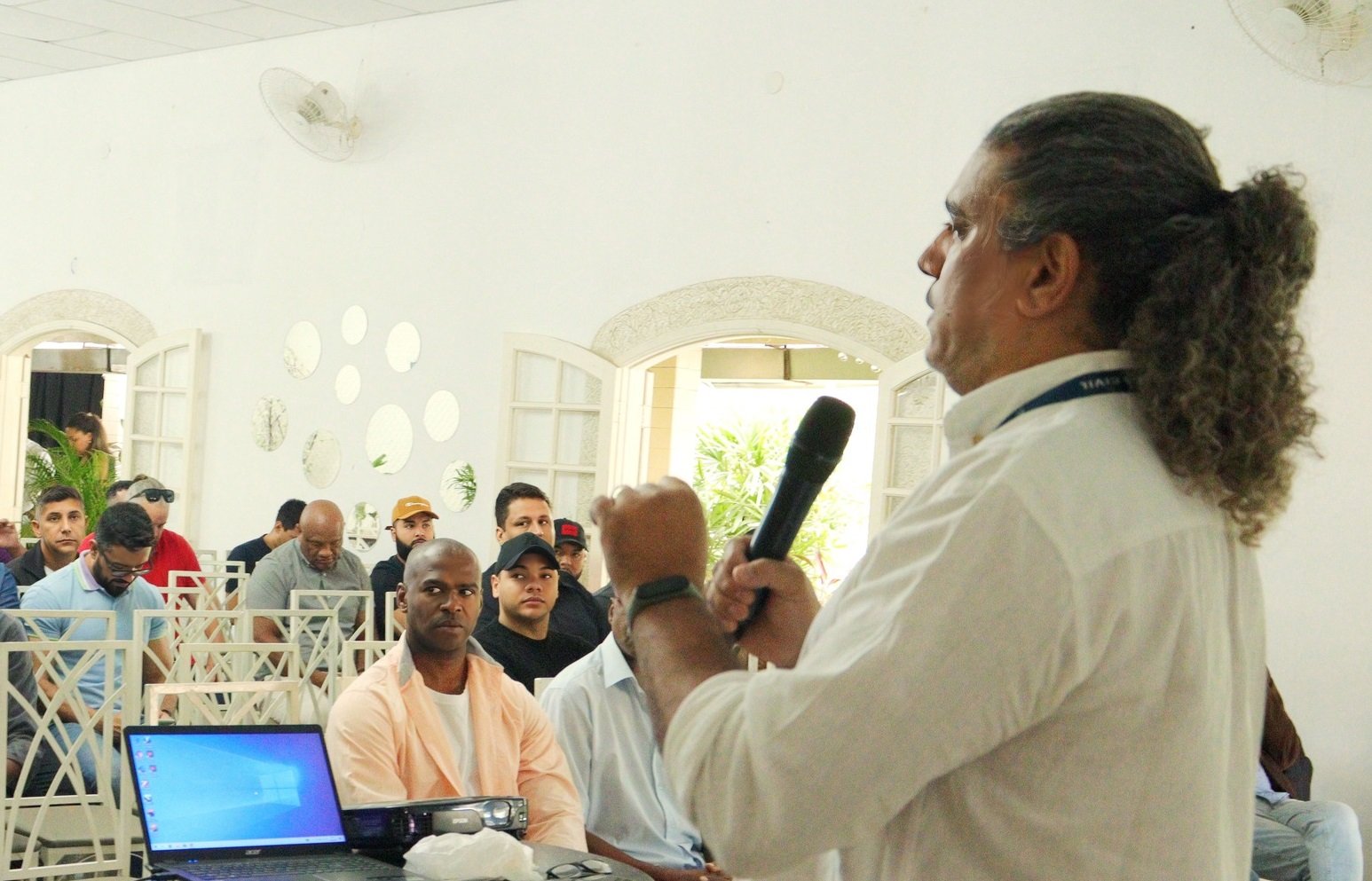 Palestra sobre masculinidade e violência doméstica marca celebração ao ‘dia do homem’ em Seropédica