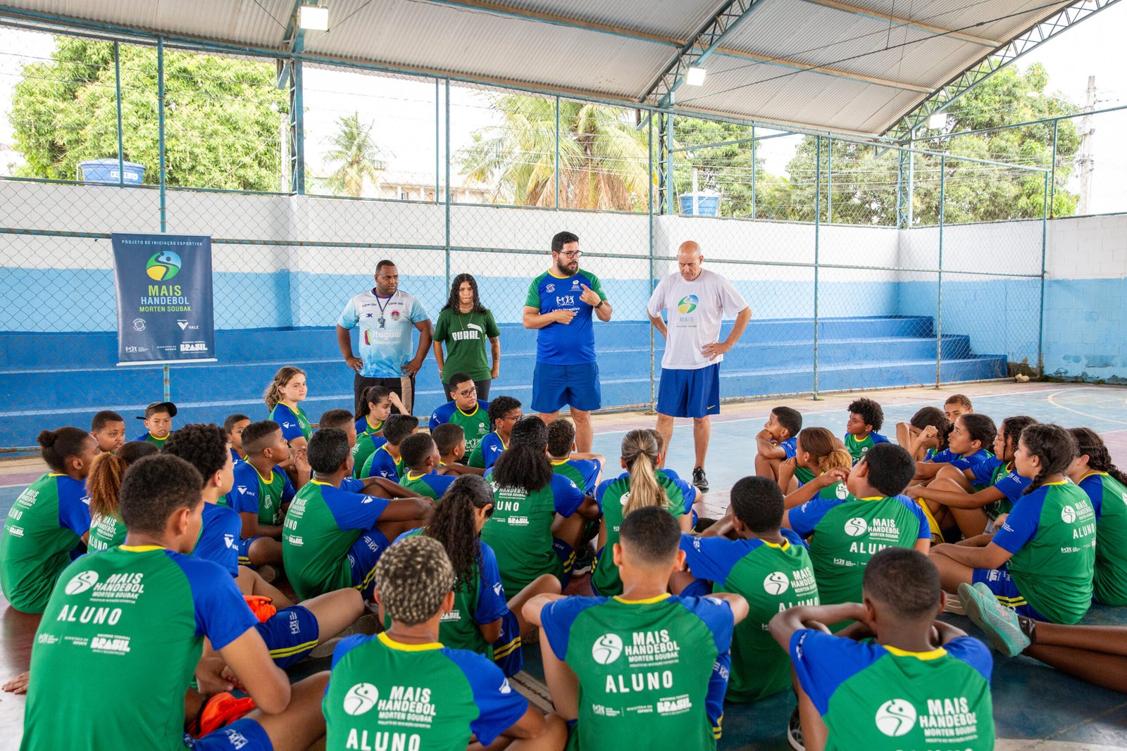 Itaguaí traz ex-técnico de seleção para comandar projeto esportivo