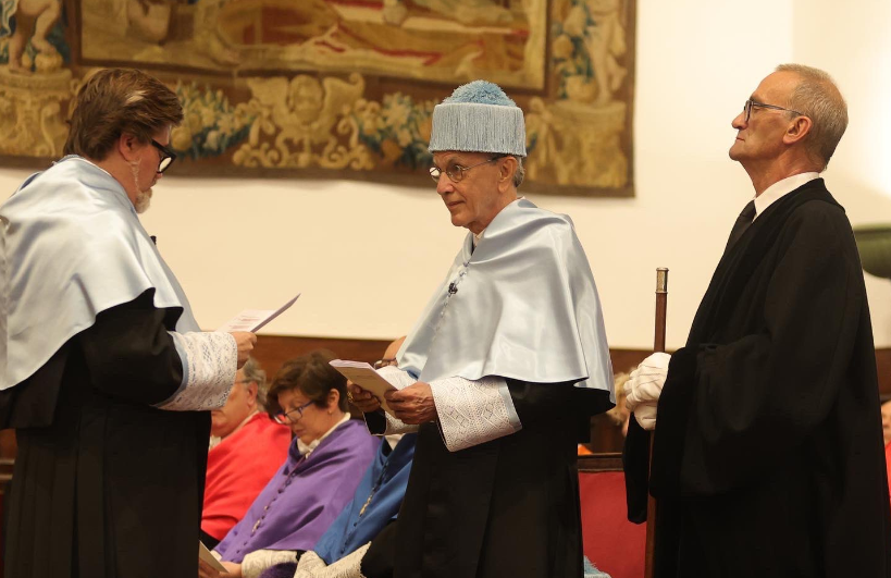 Caetano Veloso recebe título de doutor honoris causa na Universidade de Salamanca, na Espanha