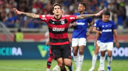 Tite faz Flamengo matar o jogo em cinco minutos e cozinhar Cruzeiro até o fim