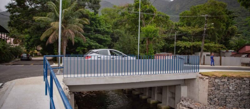 Itaguaí inaugura ponte para servir de alternativa a pedágio da Rio-Santos