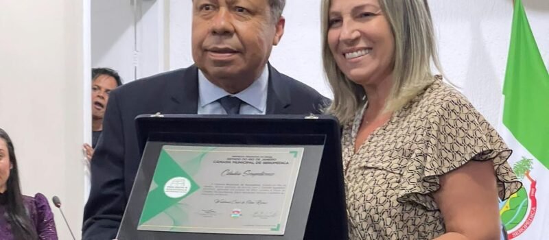 Rádio Costa Verde FM recebe homenagem e Título de Cidadão Seropedicense para o Diretor Waldemar Cesar
