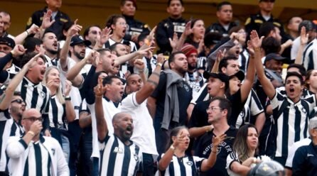 Botafogo Enfrenta Reta Final do Brasileiro e Final da Libertadores com Sequência Intensa de Jogos