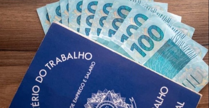 Primeira parcela do décimo terceiro deve ser paga até esta sexta-feira