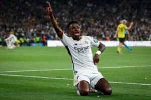 Vinícius Júnior é eleito o melhor jogador do mundo pela Fifa em 2024