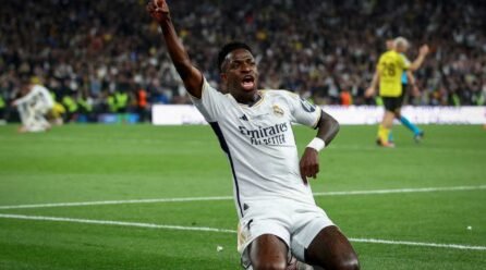 Vinícius Júnior é eleito o melhor jogador do mundo pela Fifa em 2024