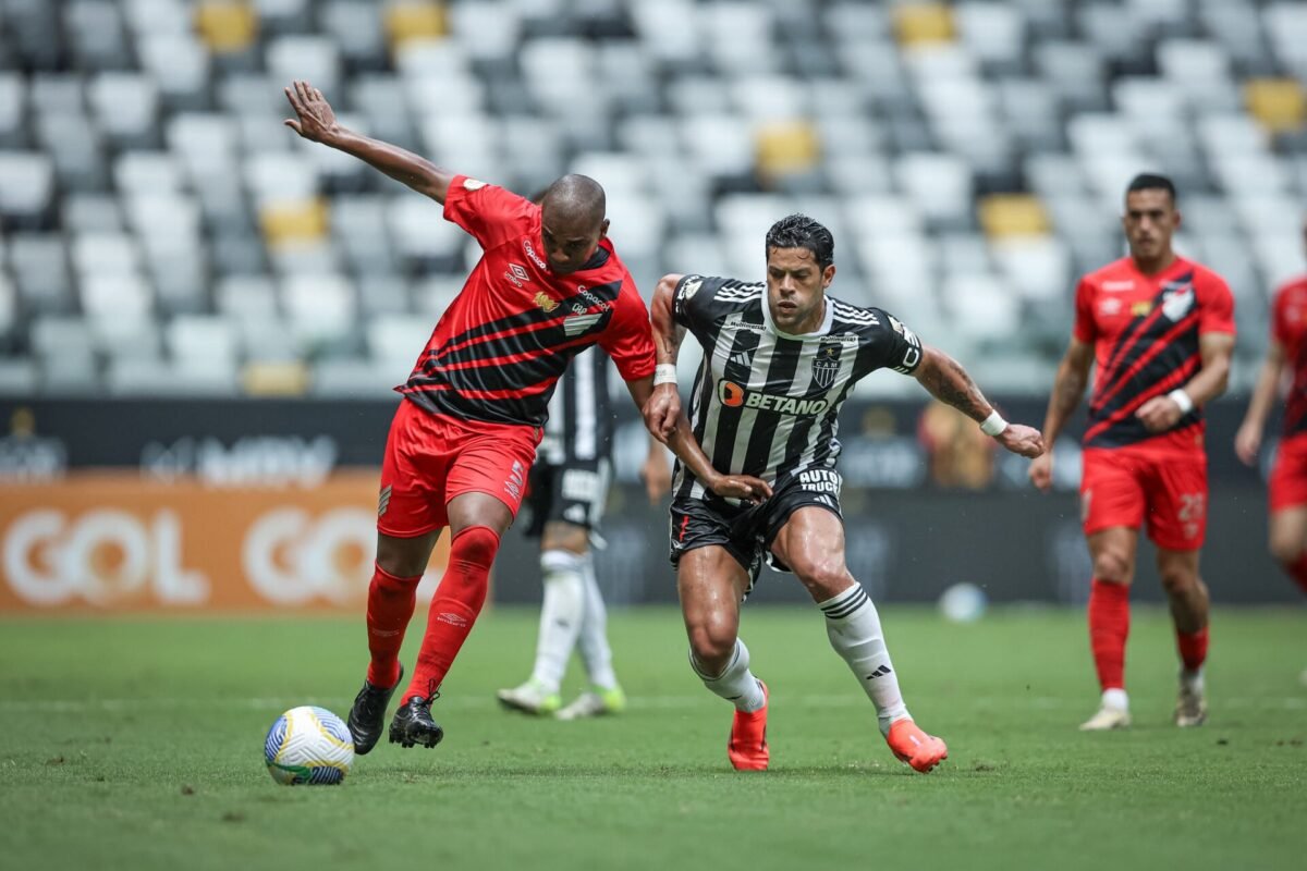 Athletico-PR é rebaixado para a Série B no ano do seu centenário