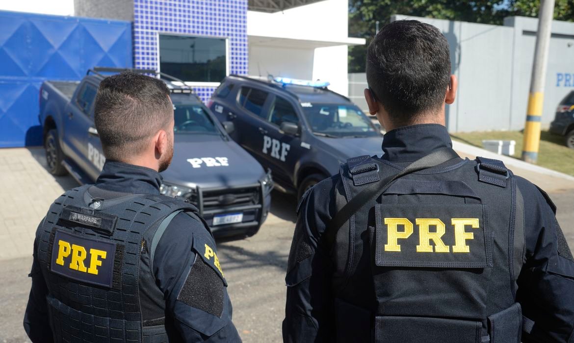 Jovem baleada pela PRF segue em estado grave; Ministério Público e Polícia Federal apuram o caso